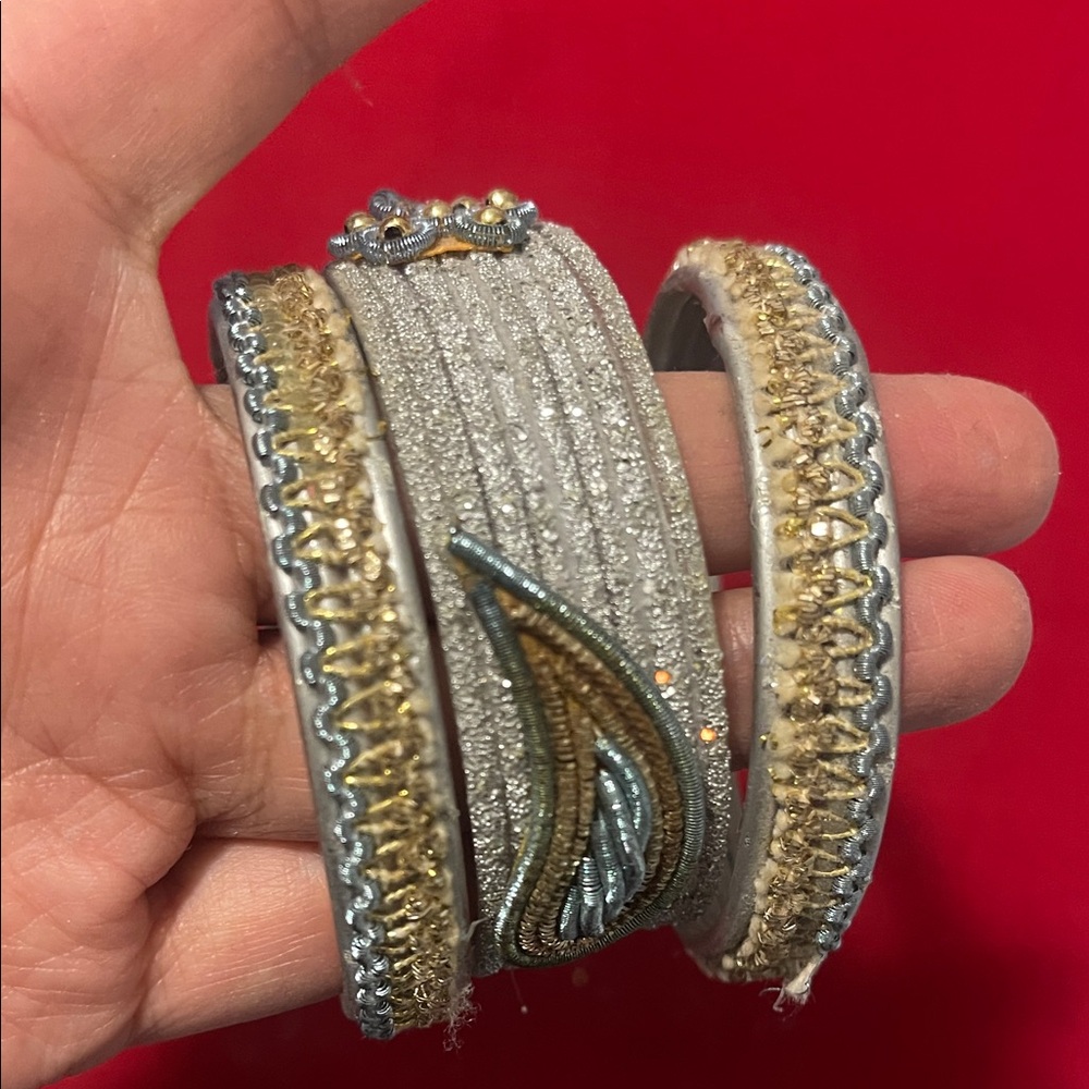 Elegant Gold Bangle Set - Picture 9 of 10